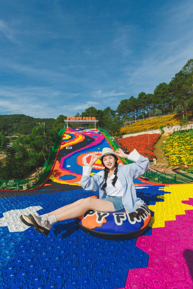 Khu vực vui chơi Nông Trại Cún